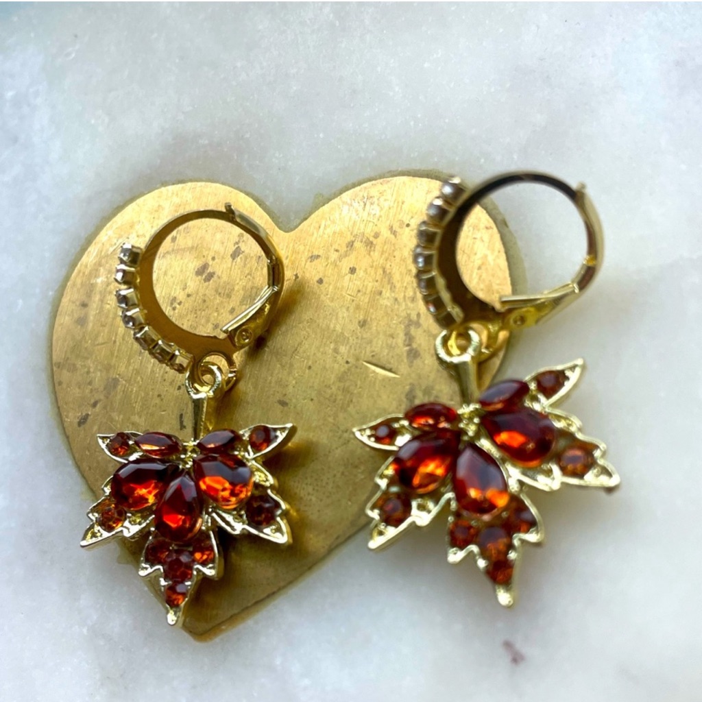 Dangle Fall Leaves Gold Earrings 35$